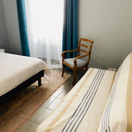 Maison Bord De Mer, Proche La Rochelle, A 3 Minutes *