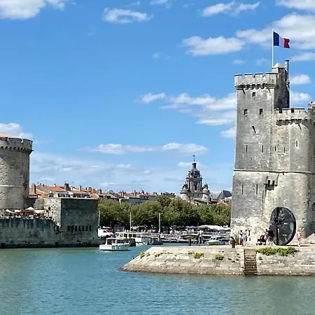 Maison Bord De Mer, Proche La Rochelle, A 3 Minutes Casa de Férias *