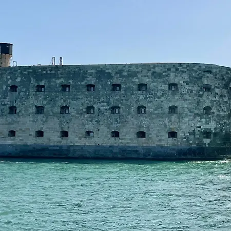 Maison Bord De Mer, Proche La Rochelle, A 3 Minutes * Angoulins-sur-Mer