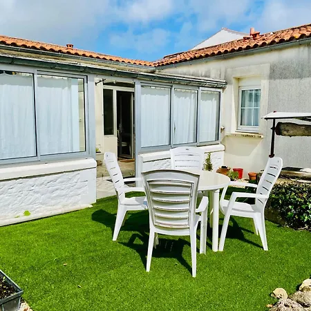Maison Bord De Mer, Proche La Rochelle, A 3 Minutes Angoulins-sur-Mer