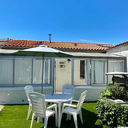Maison Bord De Mer, Proche La Rochelle, A 3 Minutes Casa de Férias
